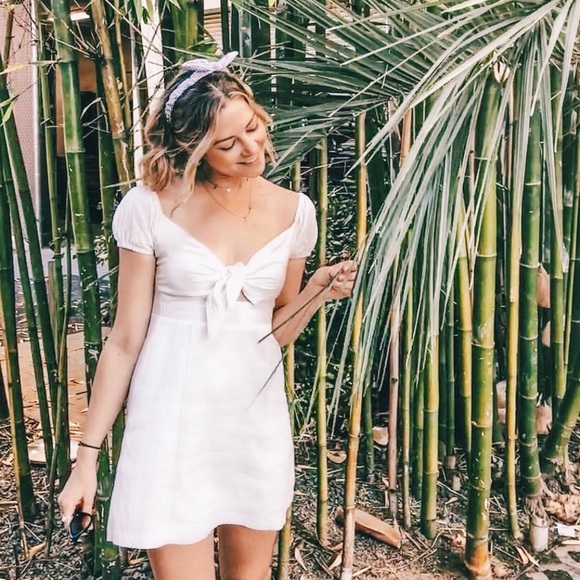 🆕Off Shoulder Tie Front Dress - Picture 3 of 4